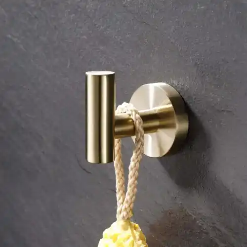 Patère or brossé