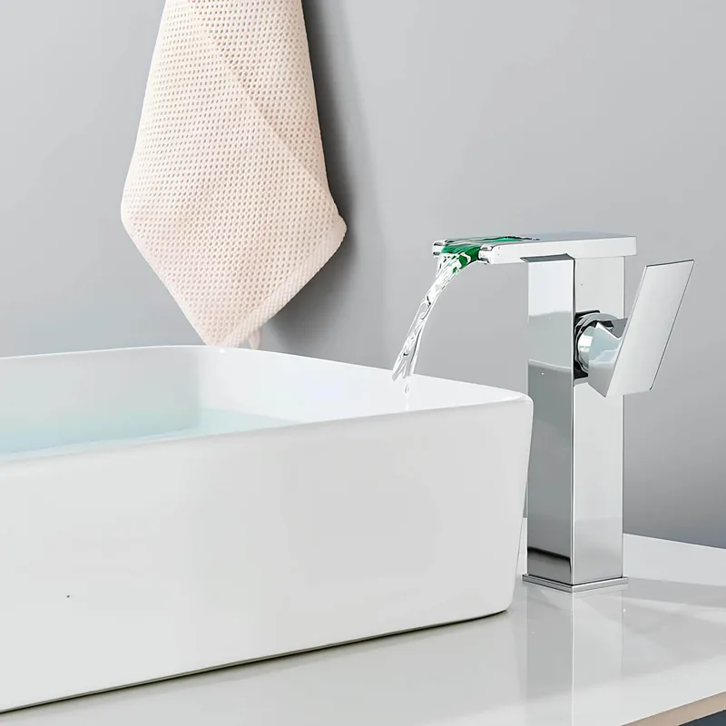 Robinet cascade - LED autonome