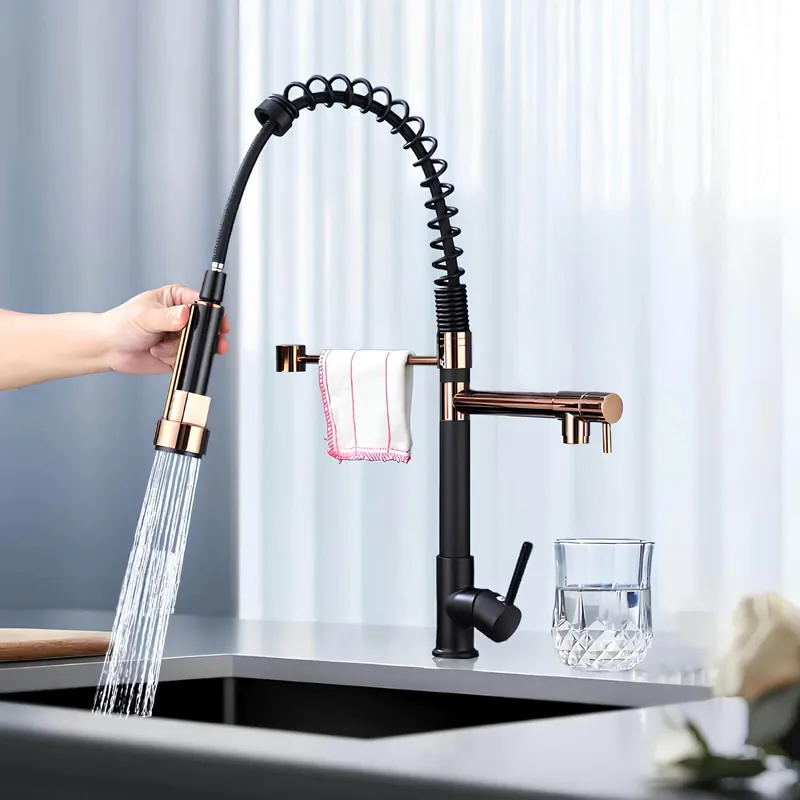 Robinet douchette multifonction - Design industriel