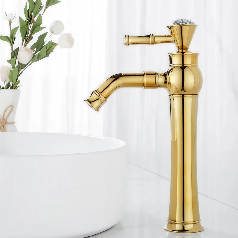 Robinet lavabo ou vasque moderne - Détail diamant