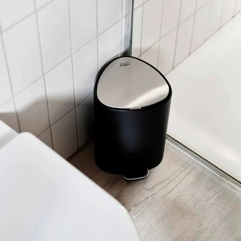 EasyStore™ Poubelle Salle de Bain Noire à Pédale 5L, noir mat (70595)