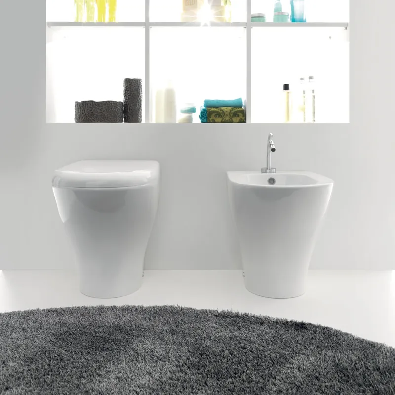 Wc et bidet au sol Aquatech Kerasan