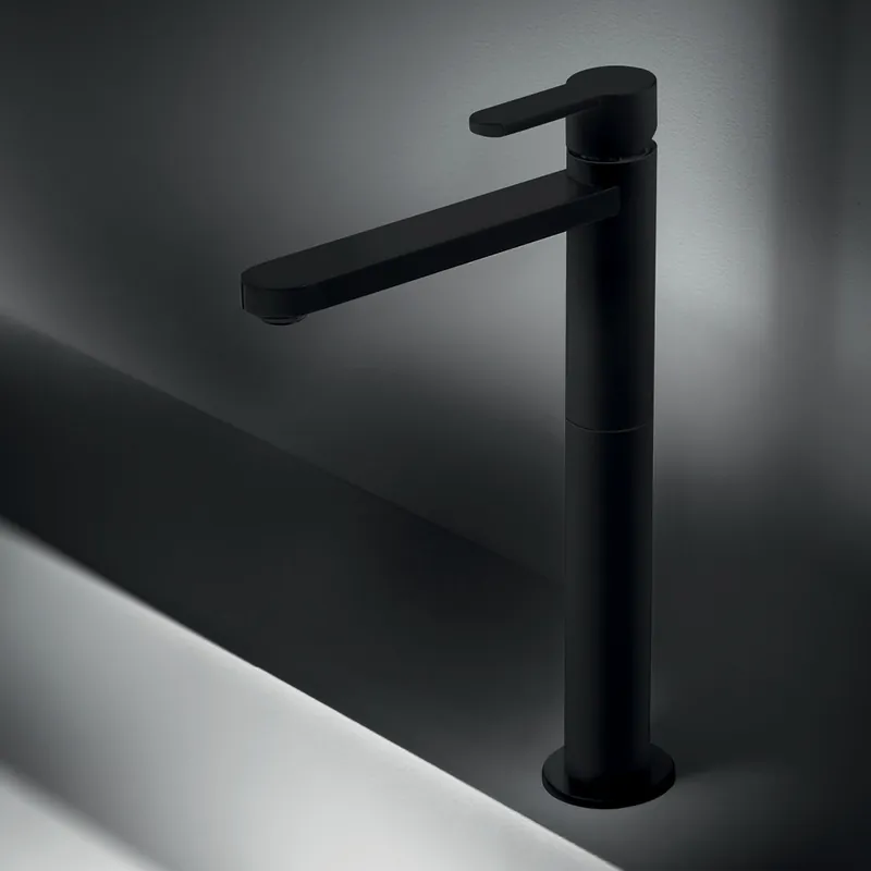 Mitigeur de lavabo moyen Geda Mik