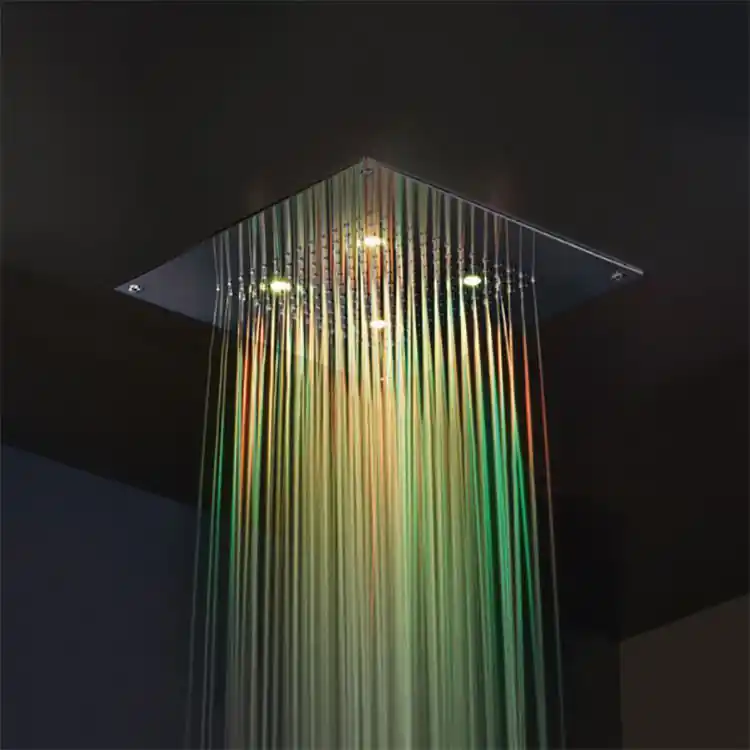 Tête de douche avec chromothérapie Frattini 40x40 cm