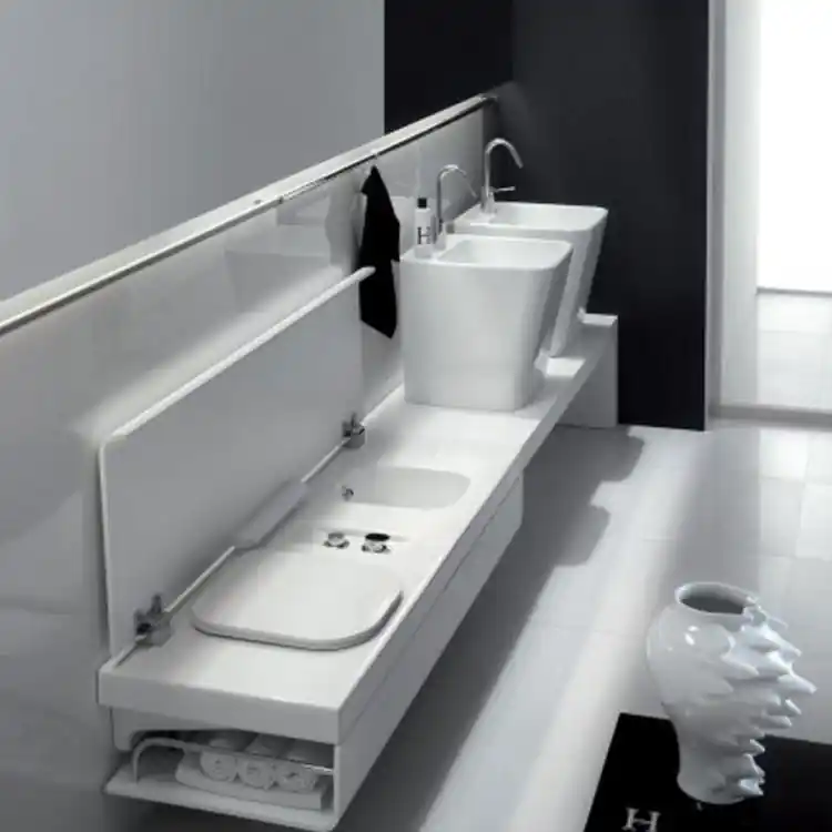Banc multifonctionnel avec wc à gauche et bidet G-full Hatria