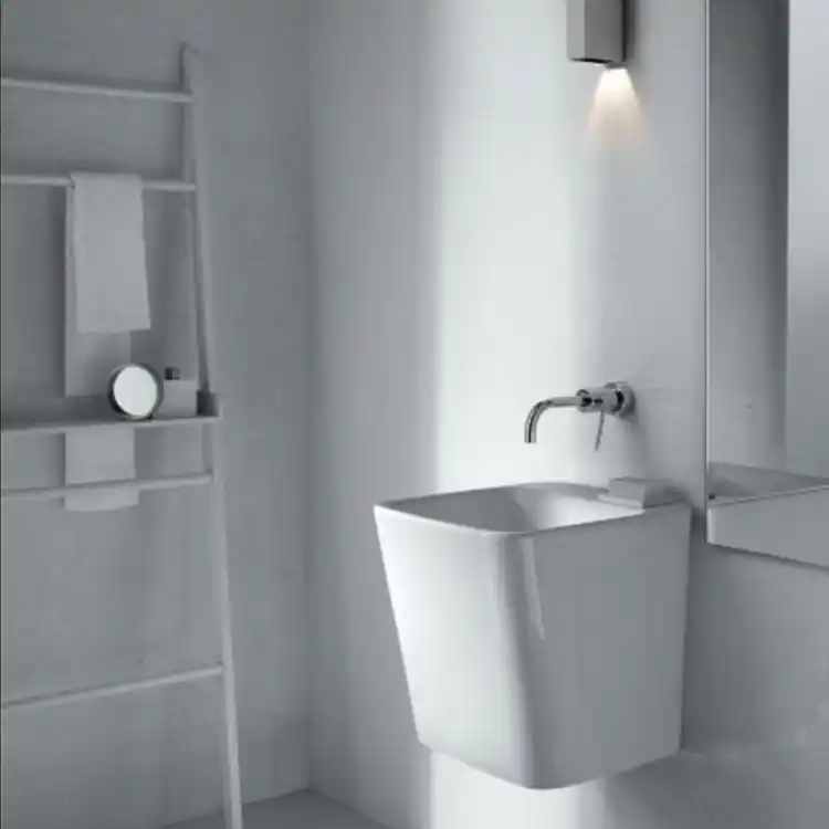 Lavabo en céramique G-full Hatria