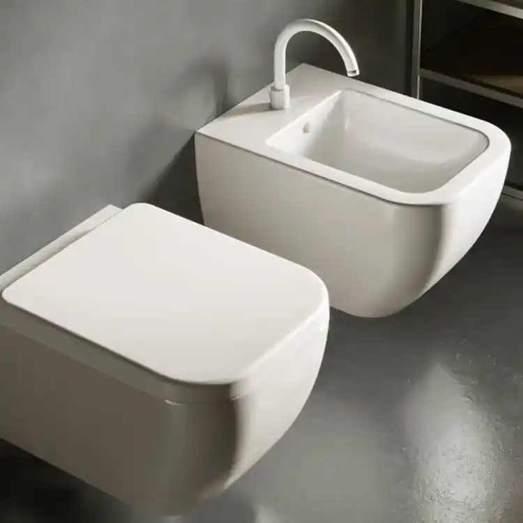 Bidet suspendu monotrou Bianca Hatria