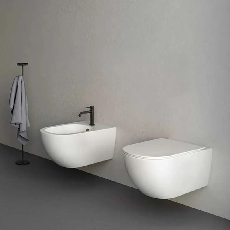 Toilettes sans rebord suspendues Pin Nic Design