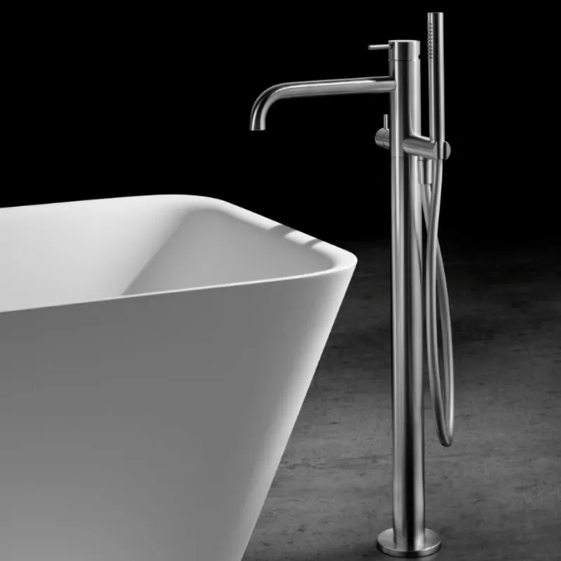 Mitigeur de baignoire sur pied One Linki
