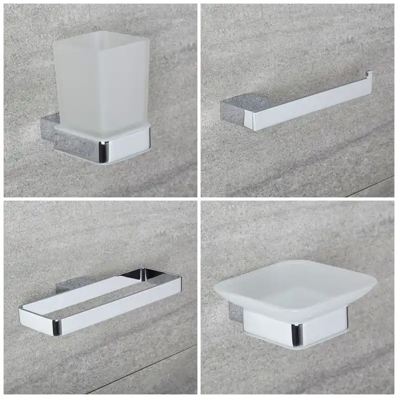 Ensemble de 4 Accessoires de Salle de Bains Kubix - Alliage de Zinc - Finition Chromée