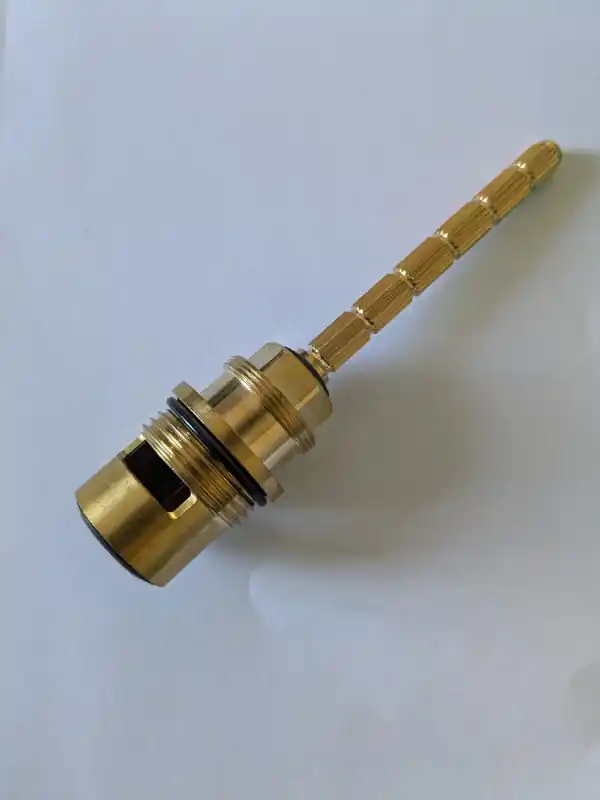 Tête axe long 1/4 T 3/4" Droite ou Gauche - HORUS